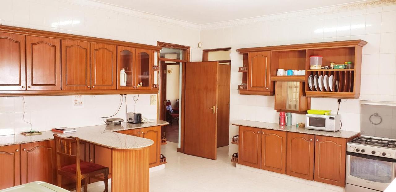 קיסומו Family Nest Guesthouse מראה חיצוני תמונה