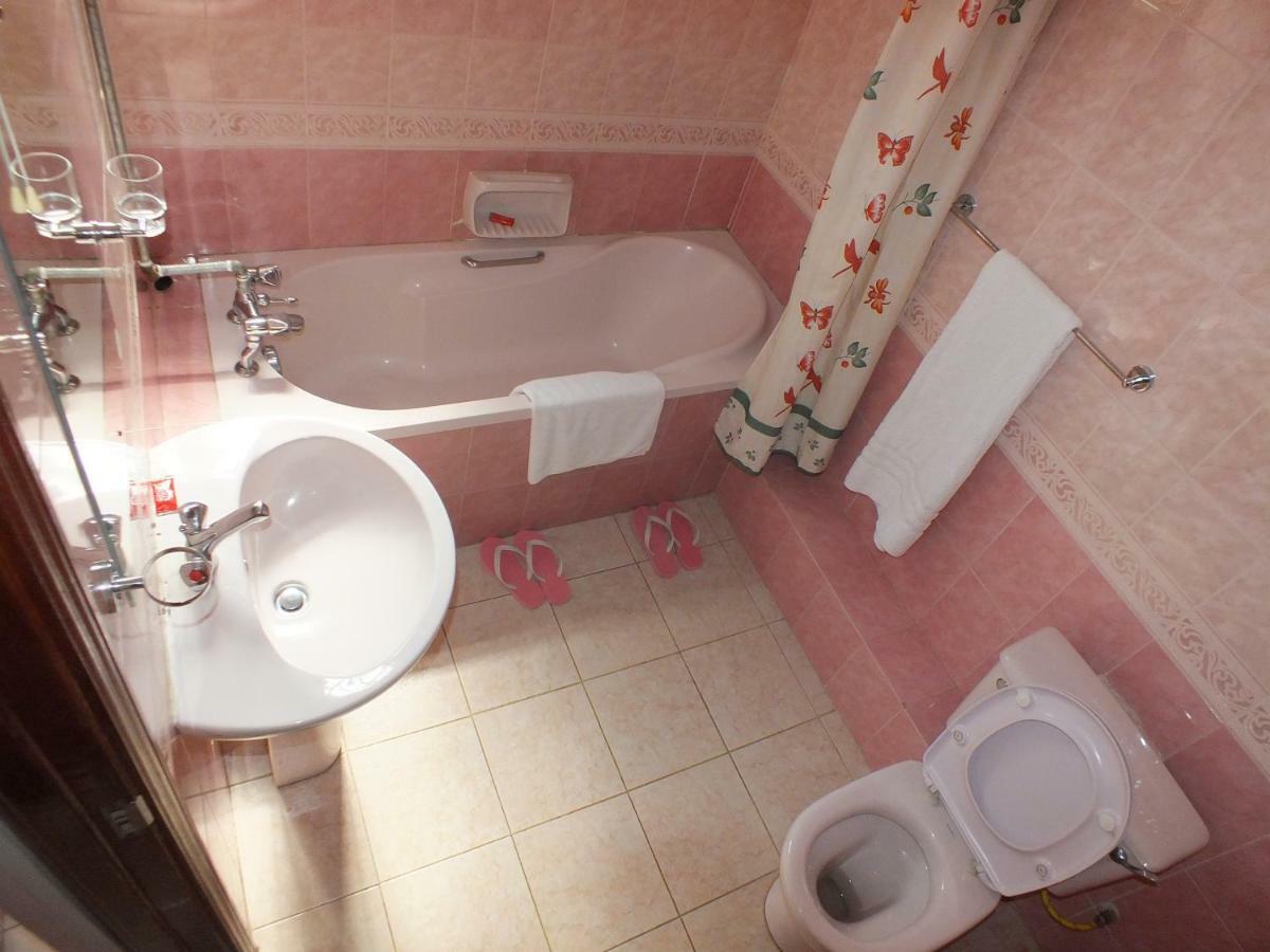 קיסומו Family Nest Guesthouse מראה חיצוני תמונה